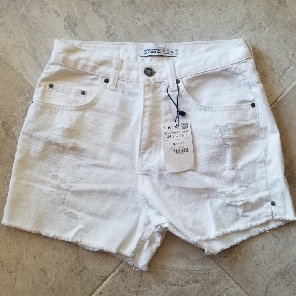 Zara White Distressed High-Rise Denim Shorts